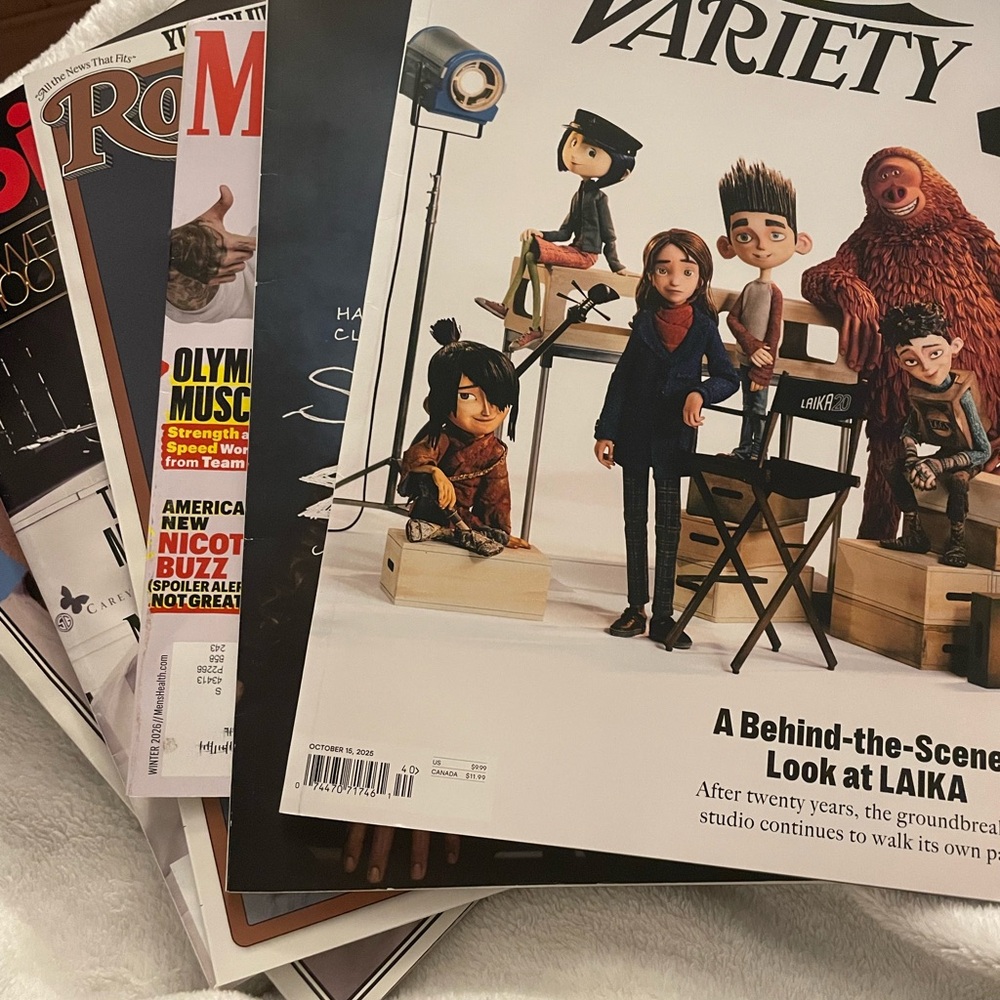 Bundle of Magazines for Crafting/Vision Boarding/Collaging